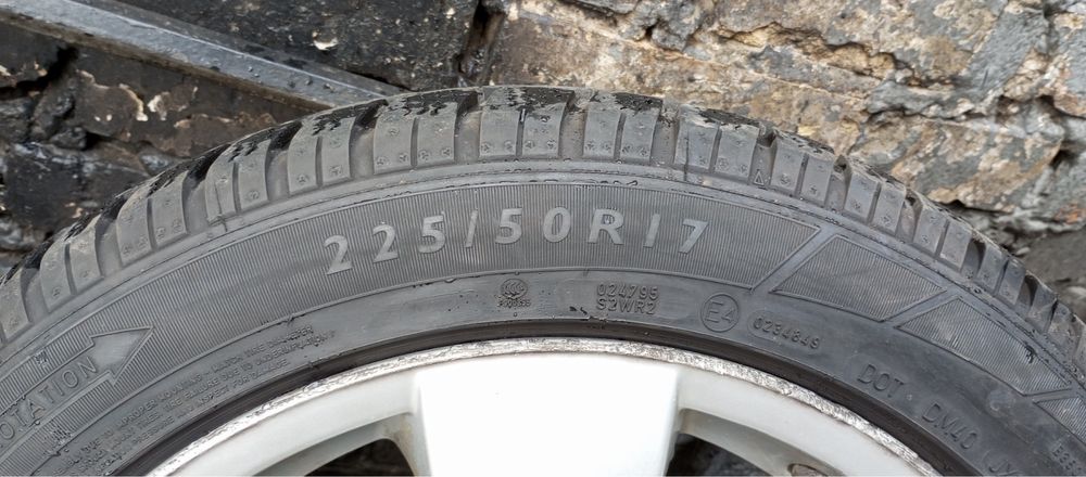 Диски БМВ з гумою 225/50/17. Колеса бмв з резиною. Диски BMW r17