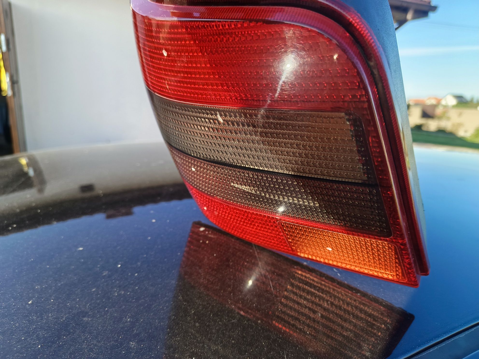 Lampy tył Golf 4