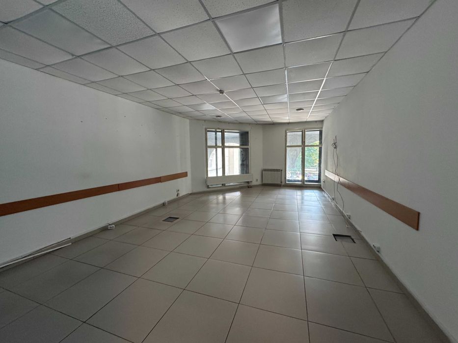 Оренда кабінету на Казбеті біля Плазми