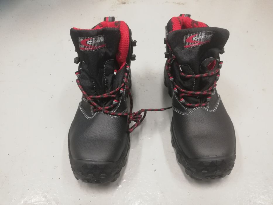 Bota Obra Cofra S3 n40 NOVAS
