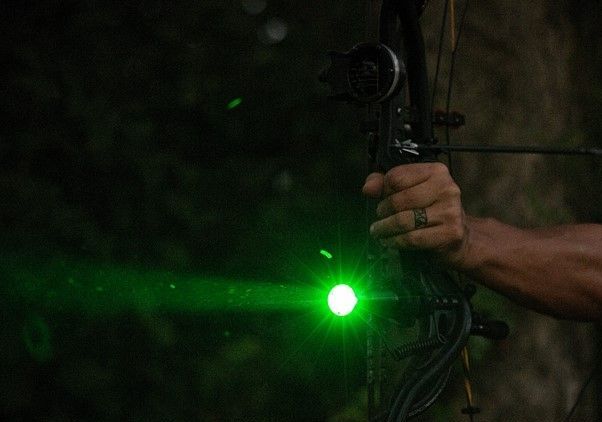 Stabilizator myśliwski do łuku z latarką polowanie łuk bloczkowy