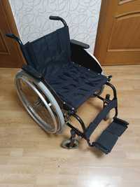 Инвалидная коляска,инвалидное кресло,інвалідний візок.інвалидне крісло