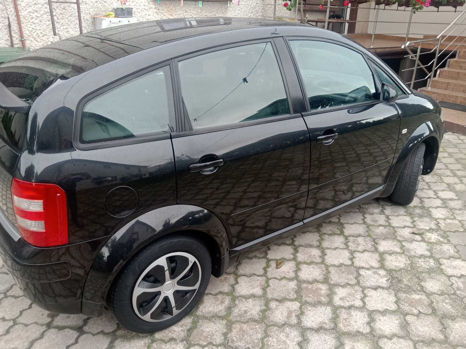 AUDI A2 1.4 2001r