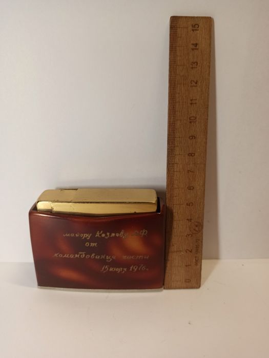 Винтажная настольная зажигалка