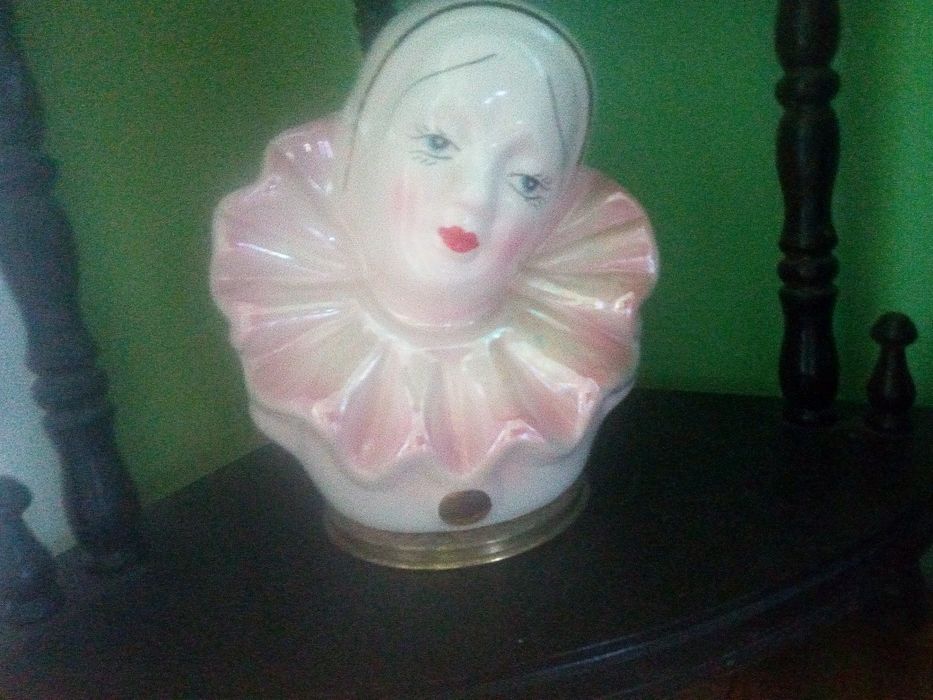 Pierrot estatuetas da sorte