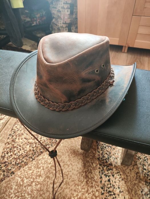 Шкіряна ковбойська шляпа
