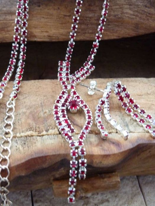 Okazja! Piękny komplet bizuterii wieczorowej-czeskie kryształy