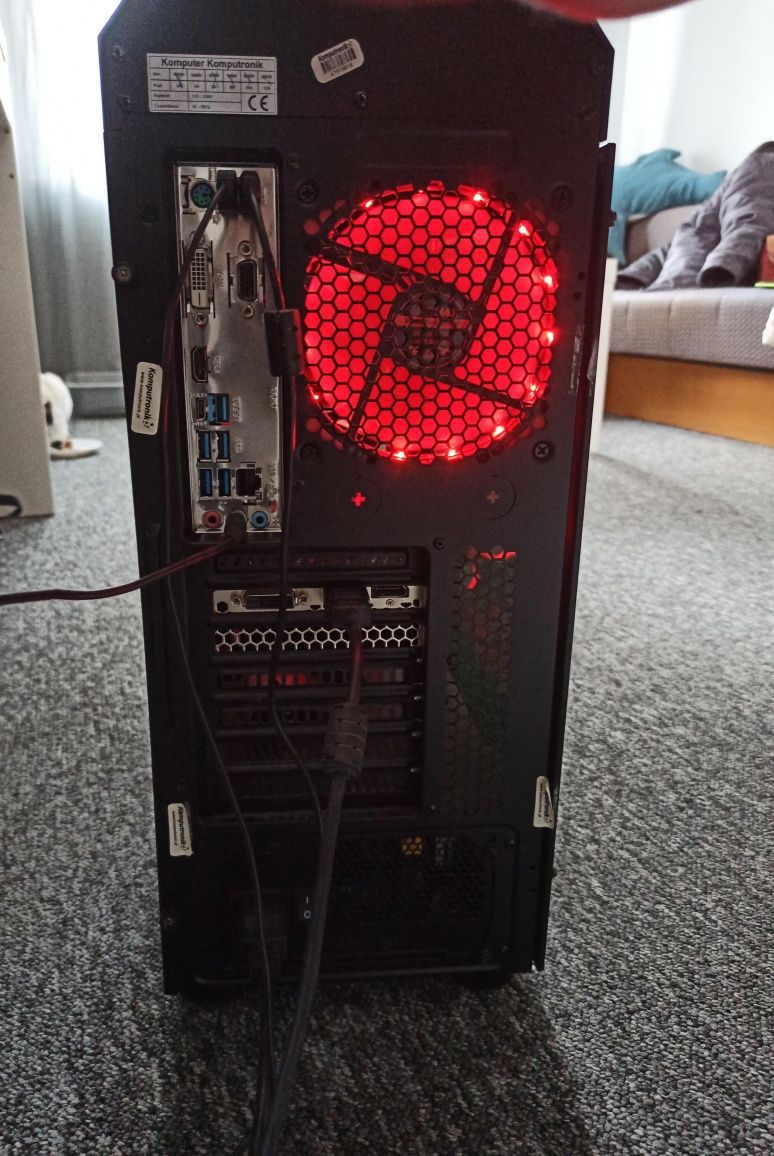 Komputer Gamingowy Ryzen, GTX, Wi-Fi,  HDMI, SSD, Zestaw.