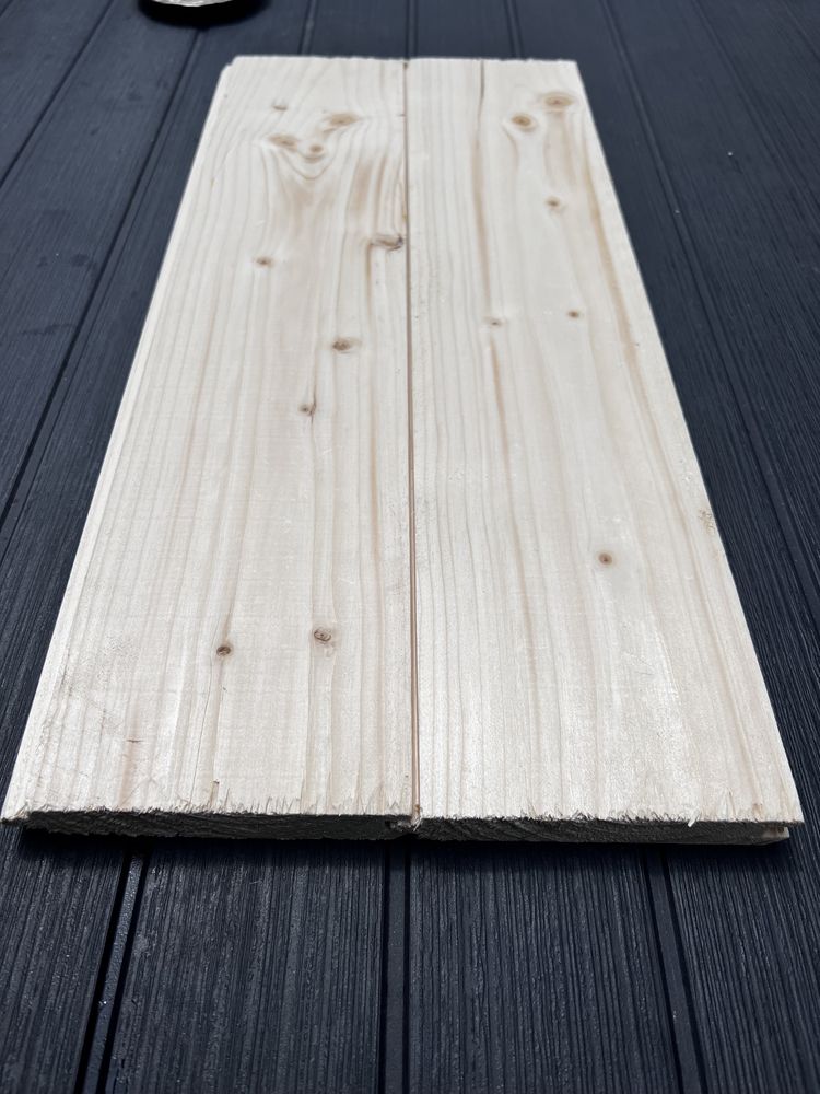 Deska elewacyjna/podbitka świerk 135x22mm