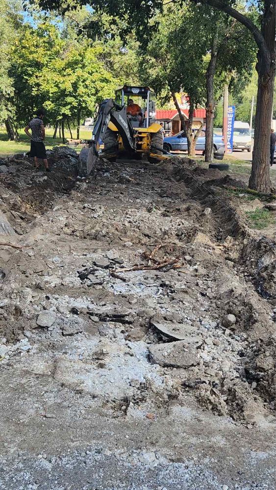 Сдам в аренду Экскаватор-Погрузчик JCB 3CX ( с челюстью )