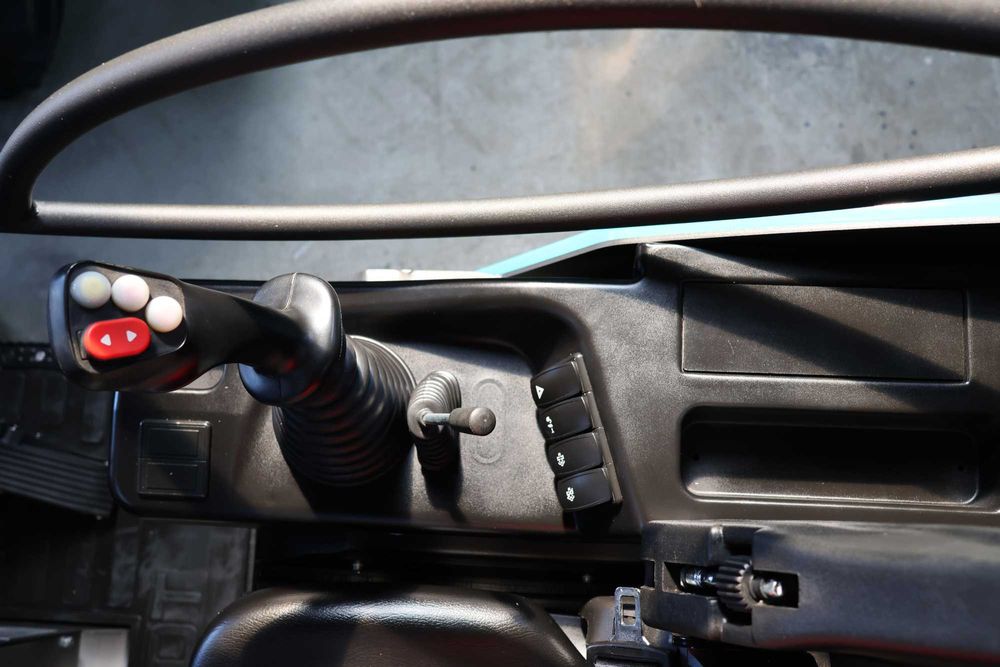 Ładowarka kołowa Schmidt 4350A Nowa 4x4 miniładowarka  2 tony NOWOŚĆ