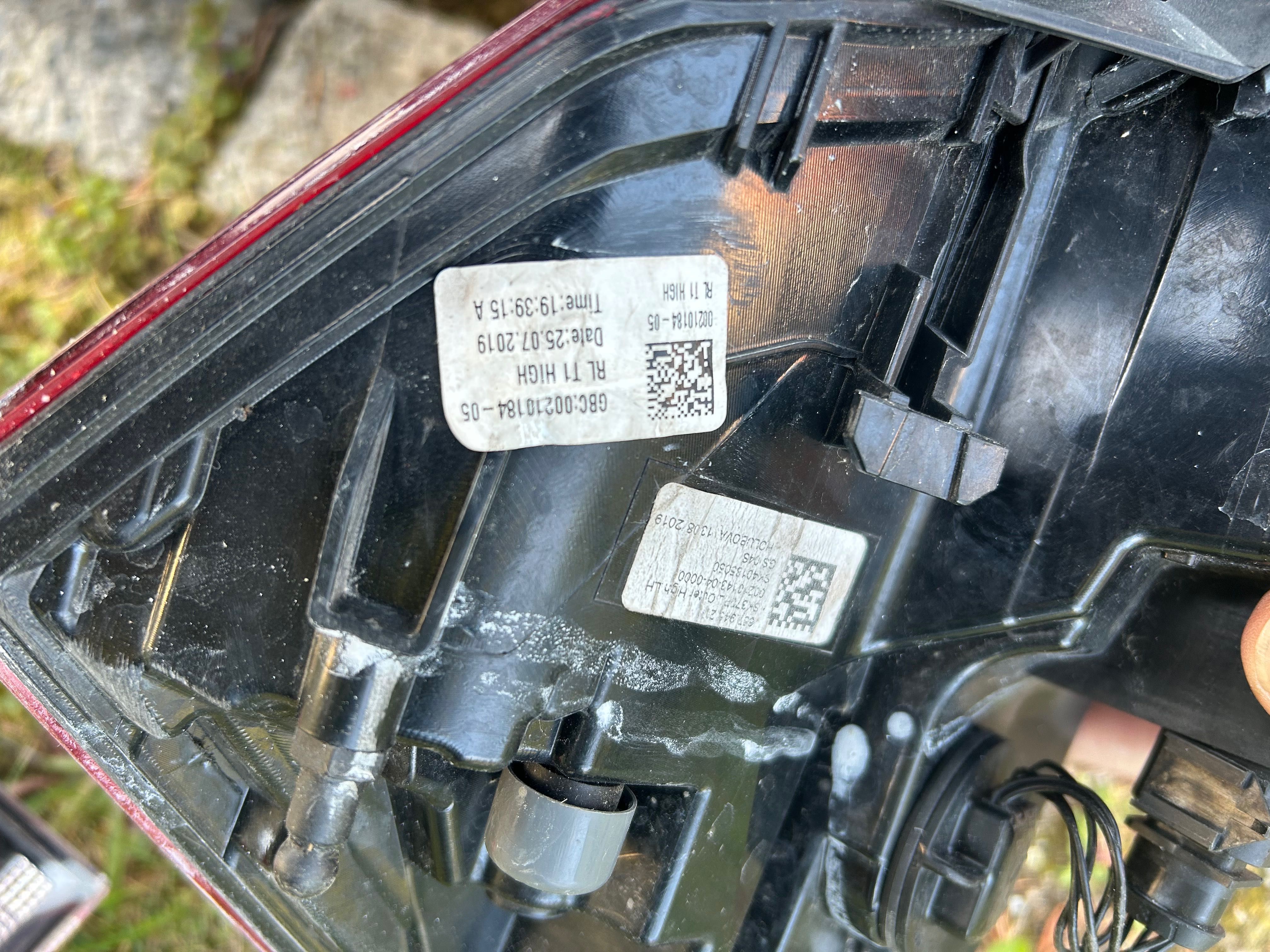 Lampy tylne skoda scala,prawa i lewa 19-