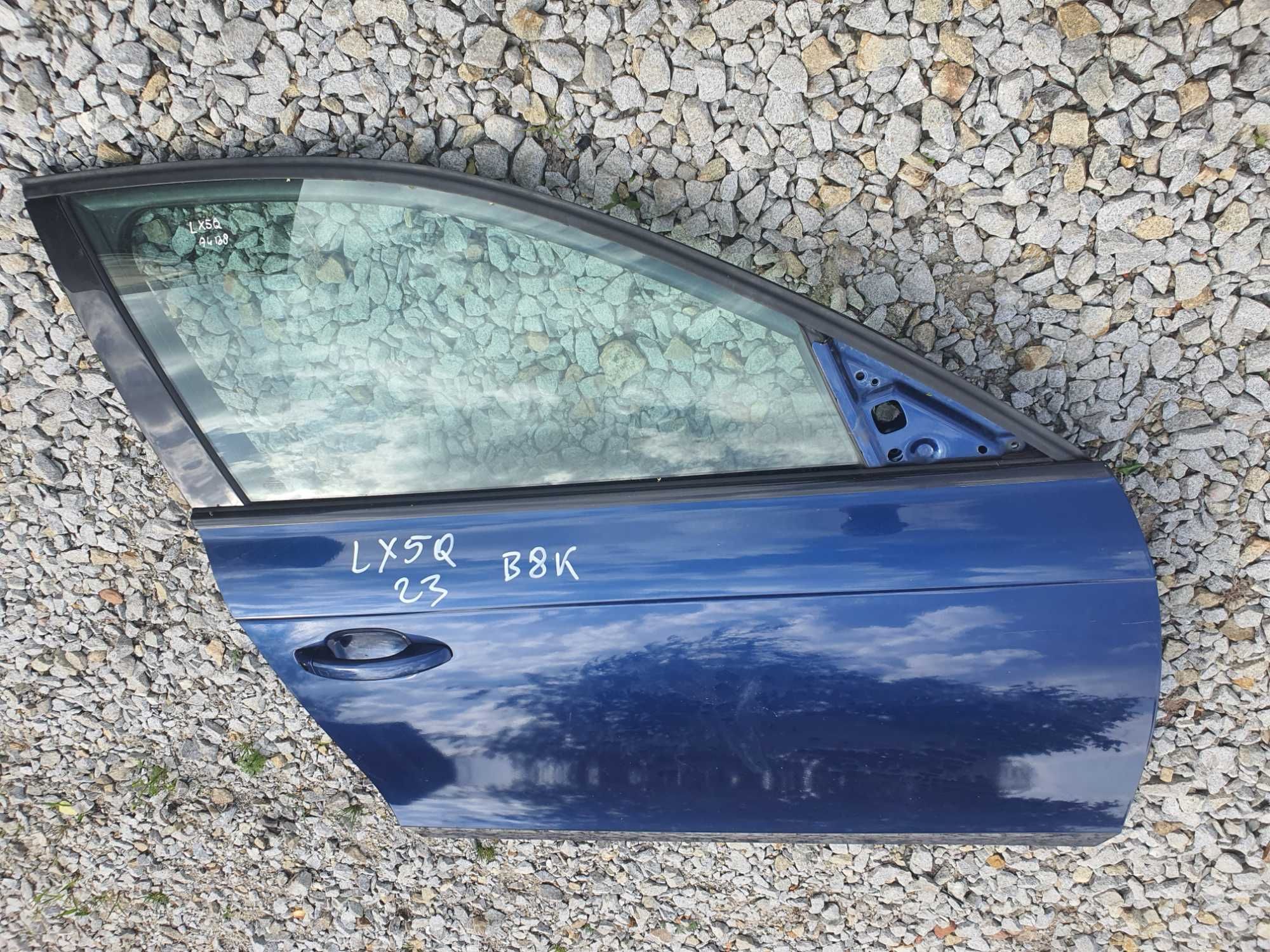 Audi A4 B8 drzwi prawy przód kolor LX5Q 23 AL