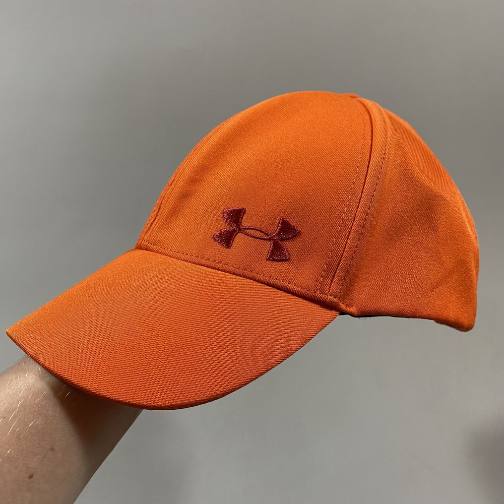 Жіноча кепка Under Armour