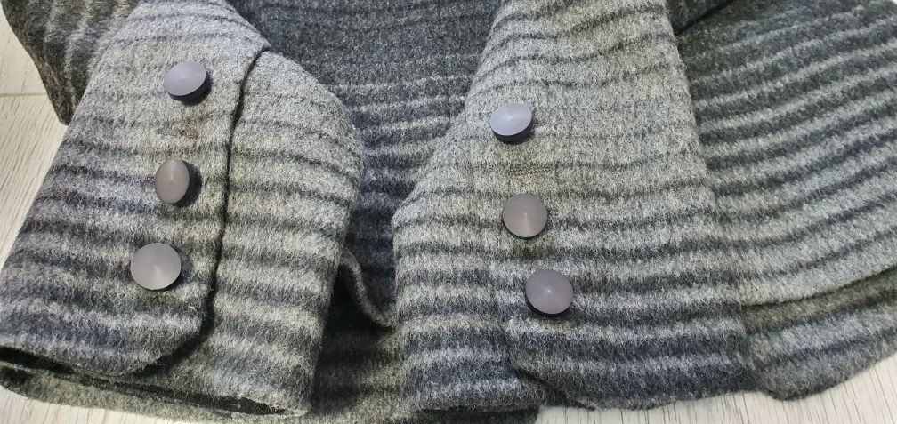 Шерстяной пиджак, куртка-пиджак Emporio Armani