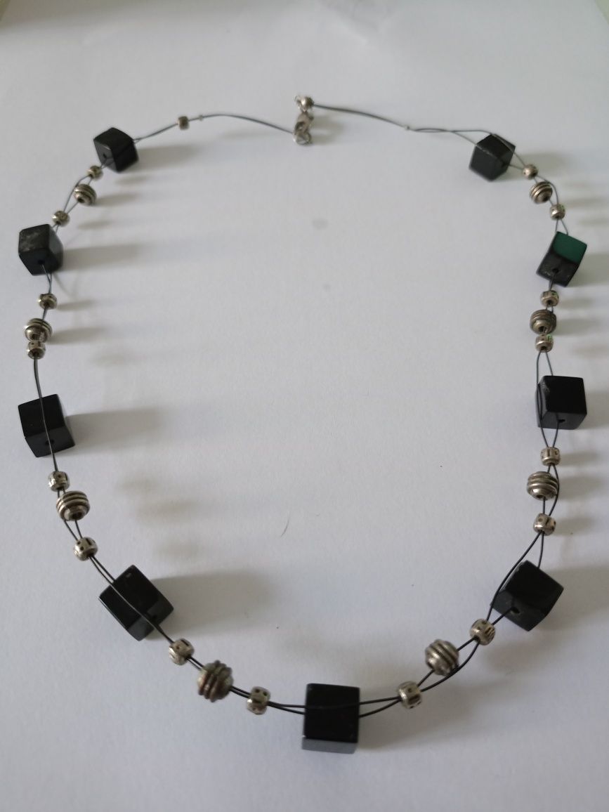 Naszyjnik choker hoker koraliki czarne
