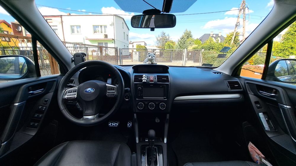 Subaru Forester XT Nowy silnik OEM 280 km harman kardon INVIDIA