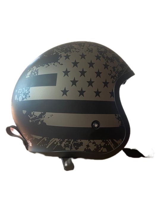 Rewelacyjny kask super stan jak nowy