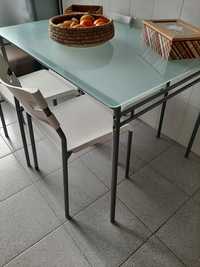 Conjunto mesa + 4 Cadeiras