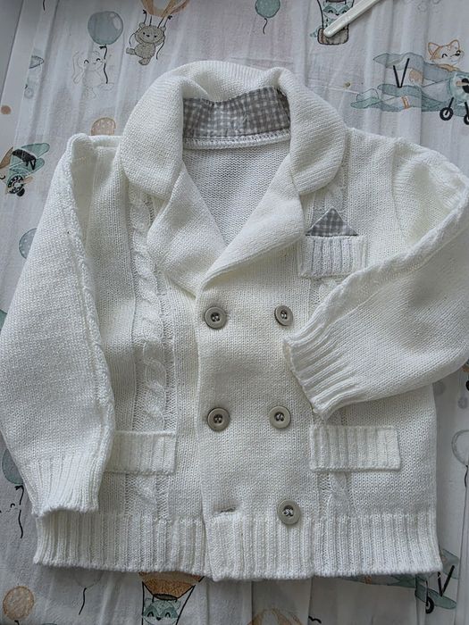 Sweterek chłopięcy rozm. 68