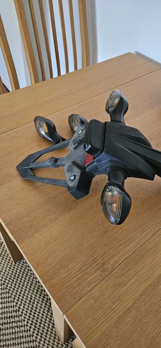 Suporte de matrícula + piscas originais CB650F 2014