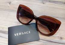 Kwadratowe przeciwsłonieczne okulary  4387 od Versace!
