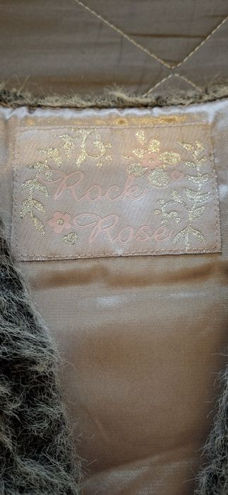 Тепла жилетка для дівчинки(8-10 років)