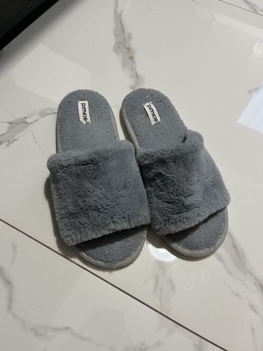 Kapcie domowe damskie