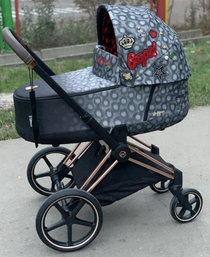 Коляска,візок Cybex Priam Lux Rebellious 2 в 1, дизайнерський принт