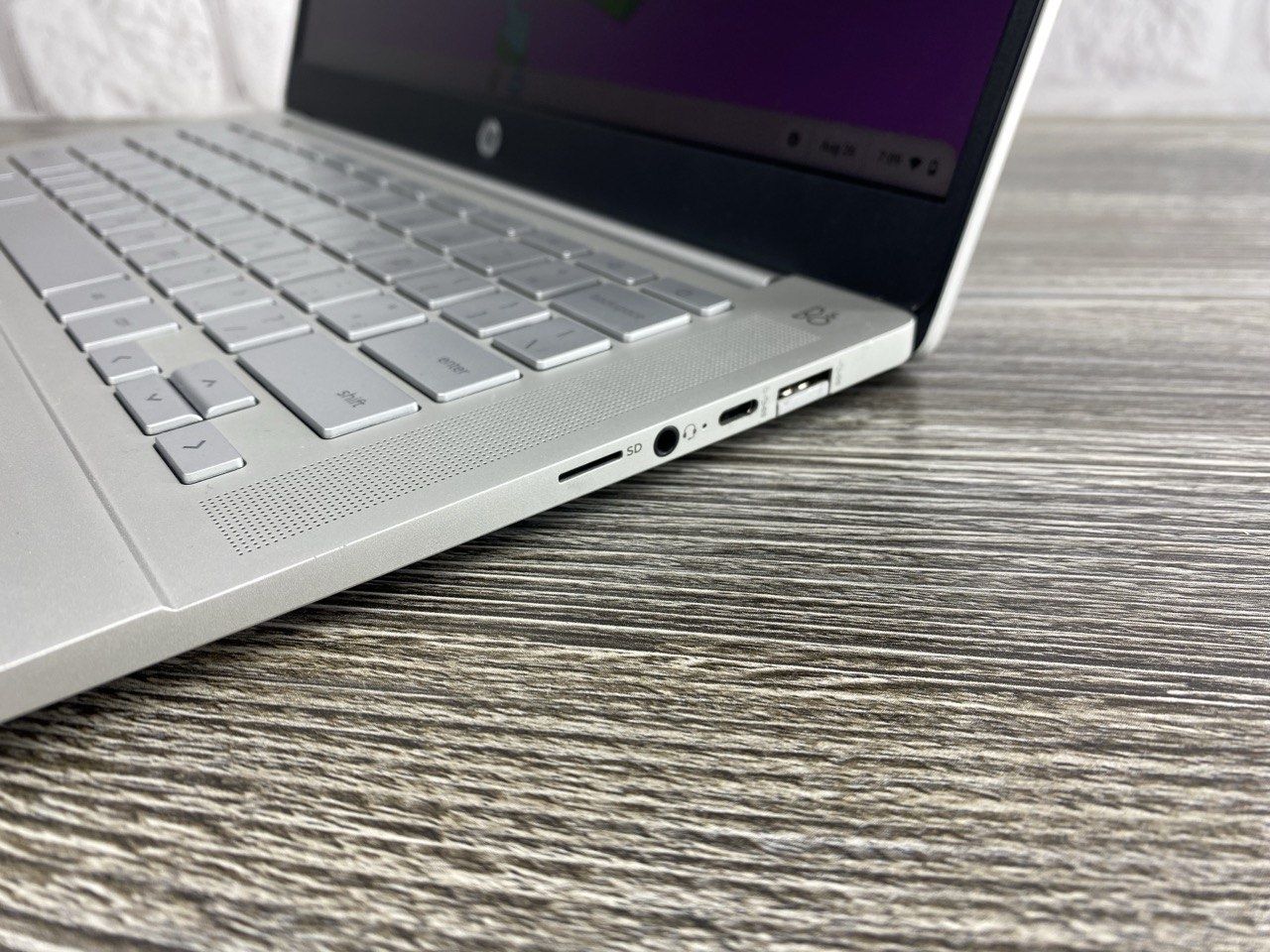 321	 HP Pro c640 Chromebook	14" FHD IPS  i5-10310U 8/64Gb Intel UHD