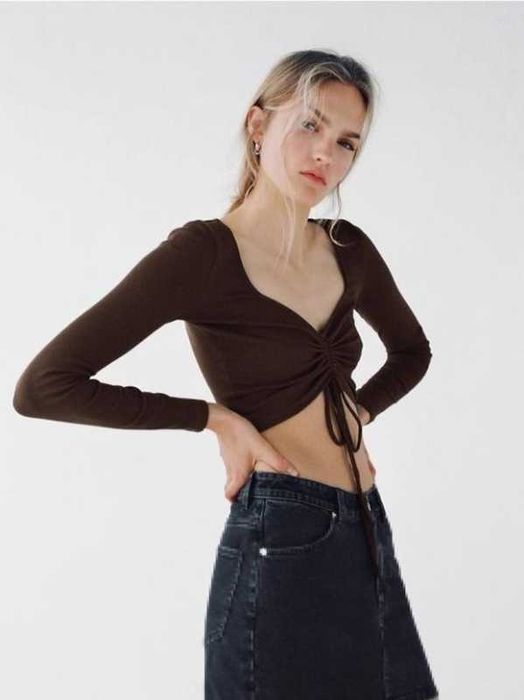 Топ Zara з довгими рукавами