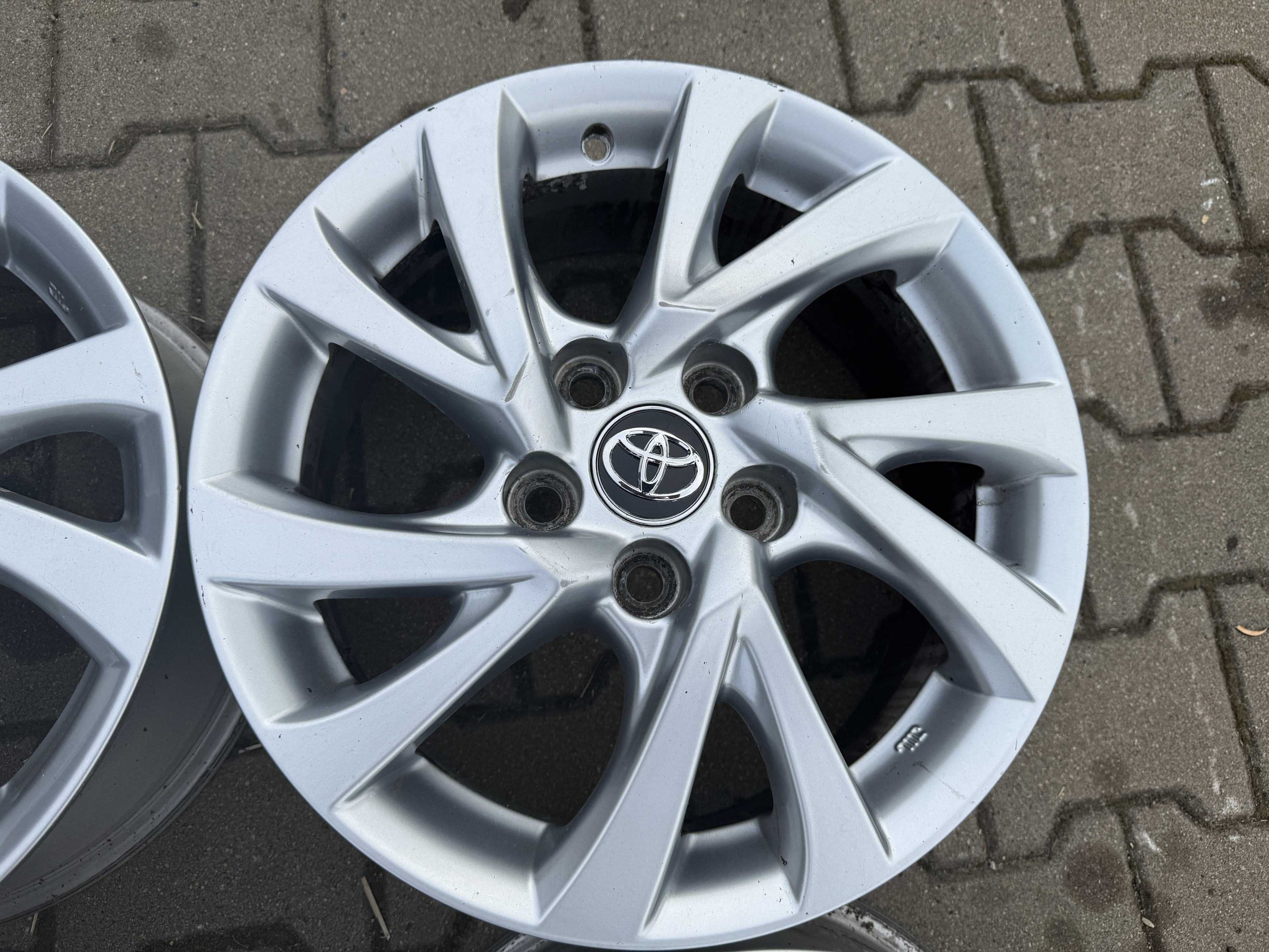 Felgi aluminiowe 16 Toyota Corolla, Auris 5x114,3