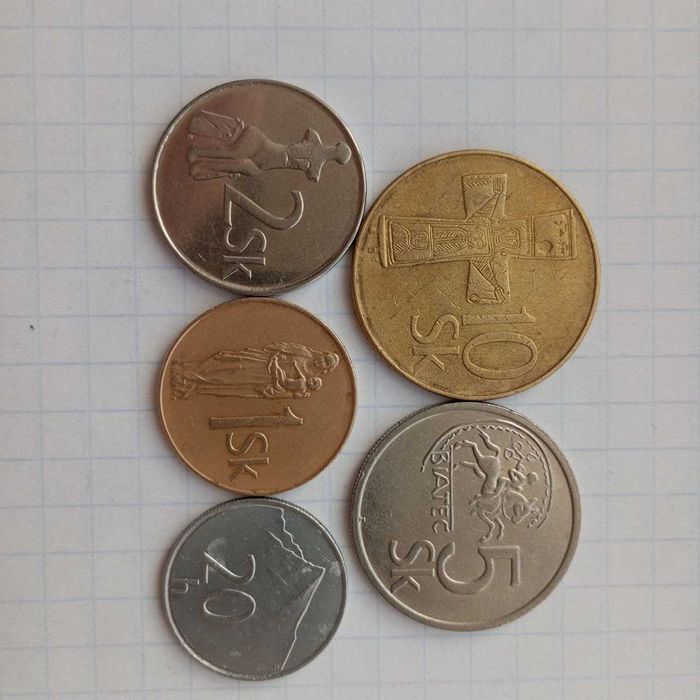 Продам наборы монет: Ирландия, Польша, Словакия,Коста -Рика