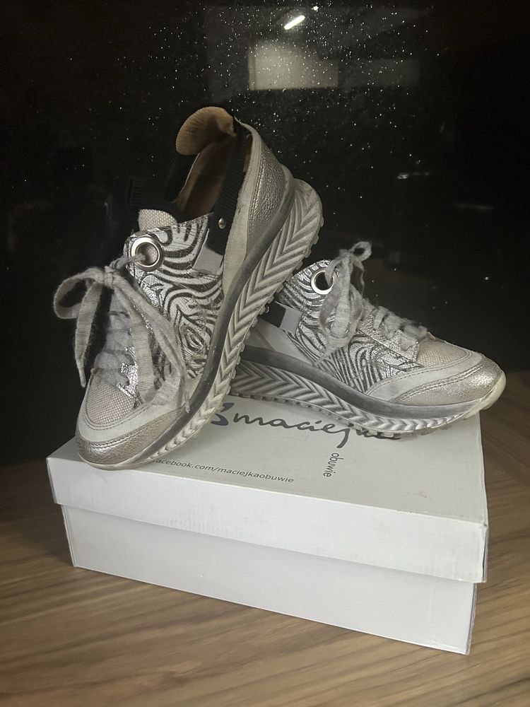 Sneakersy Maciejka