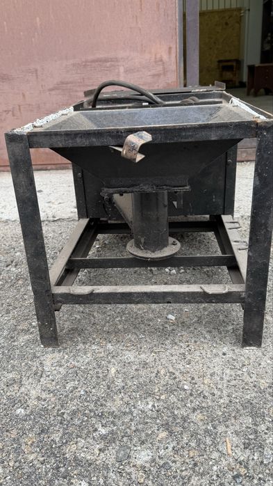 Продам горн ковальський переносний (горно)