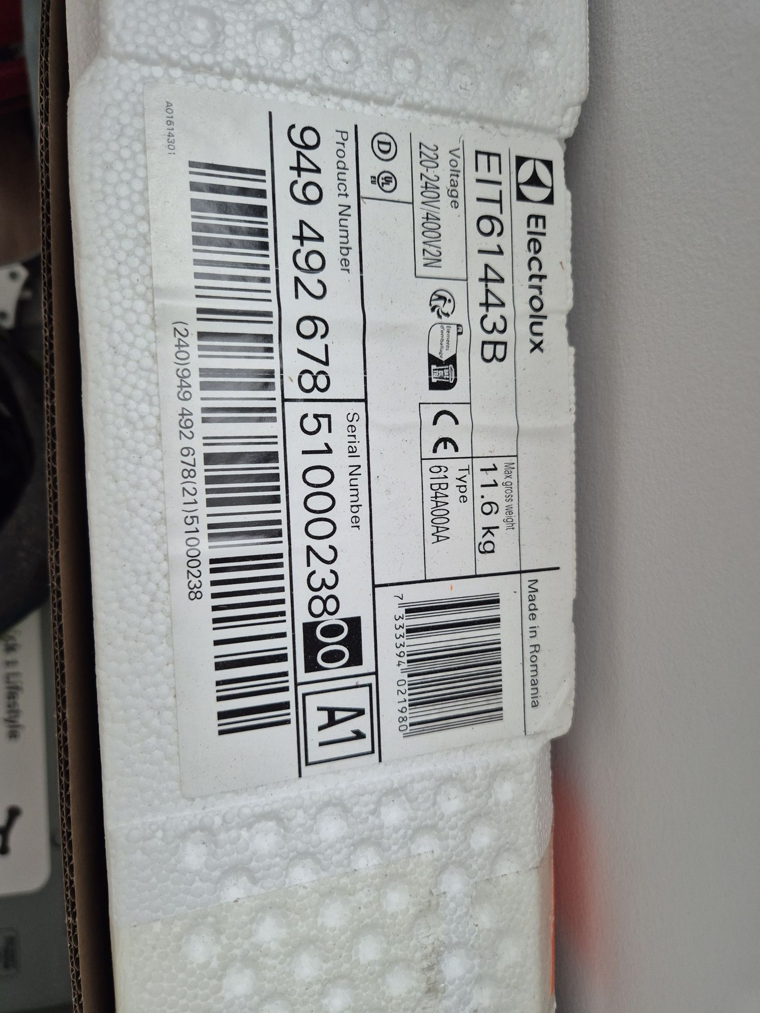Płyta indukcyjna Electrolux  do zabudowy sprawna, pęknięta