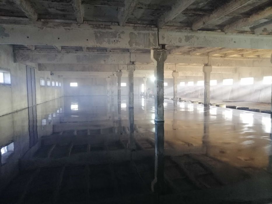 Промислова бетонна підлога. Топінг.