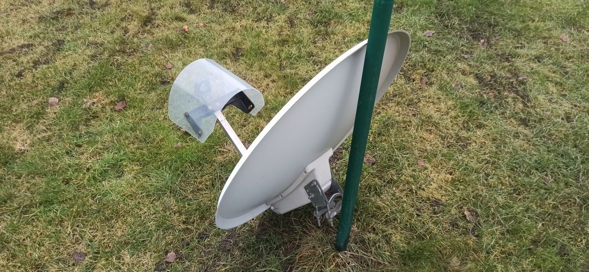 Antena satelitarna 80cm z osłoną konwertera