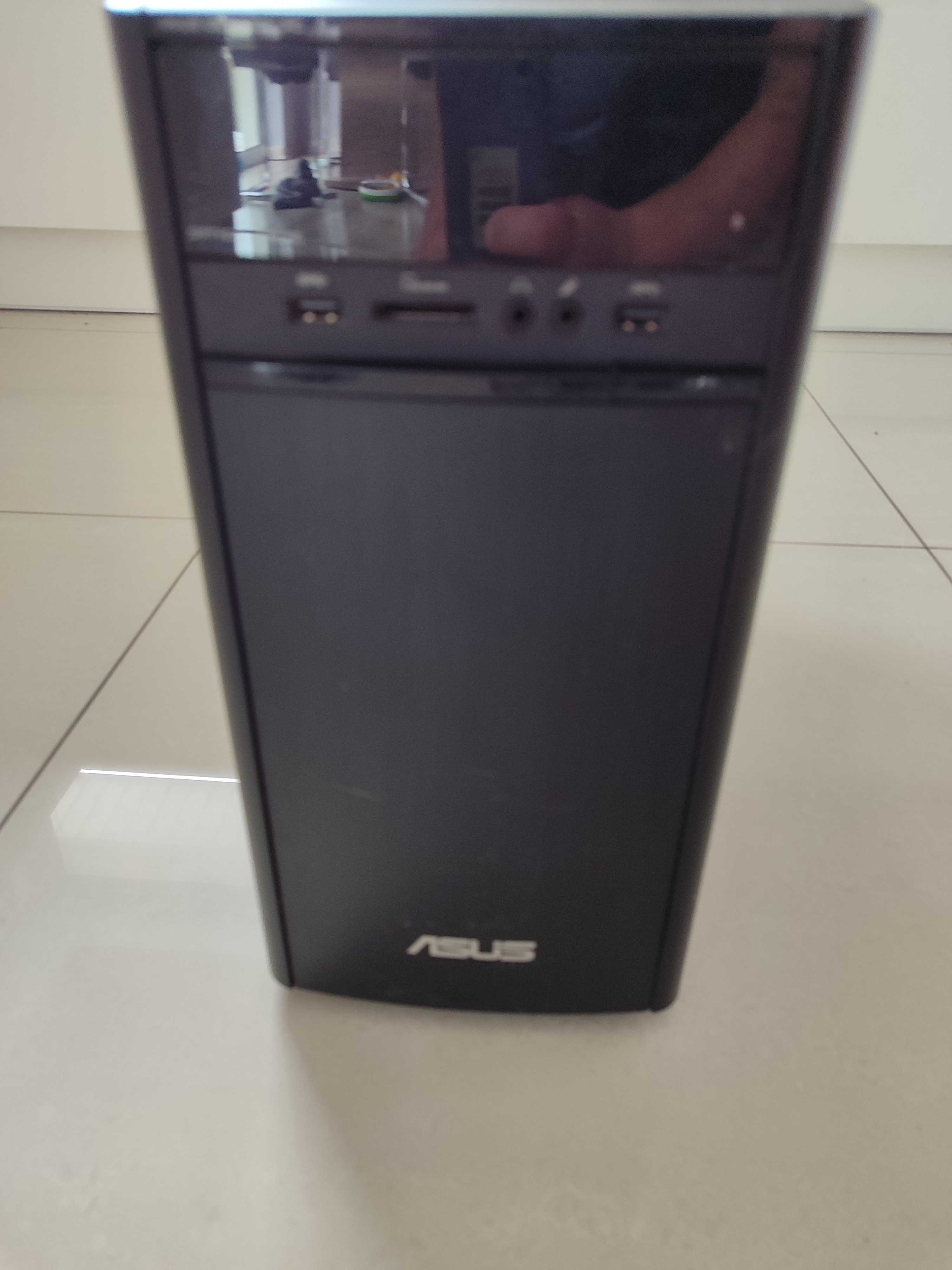 Komputer Asus I5 6400 / 8GB DDR4/SSD/Nvidia GT720/Win 10