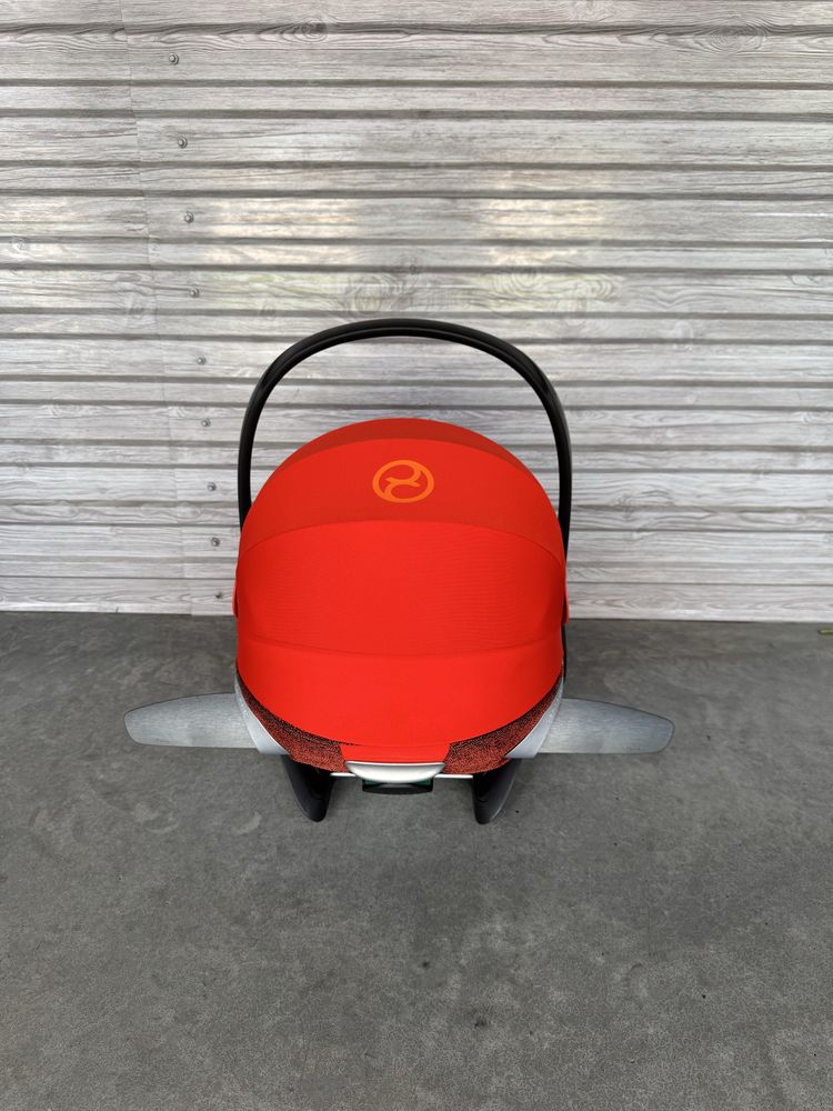 Автокрісло Cybex cloud z2 i-size в кольорі Autumn Gold