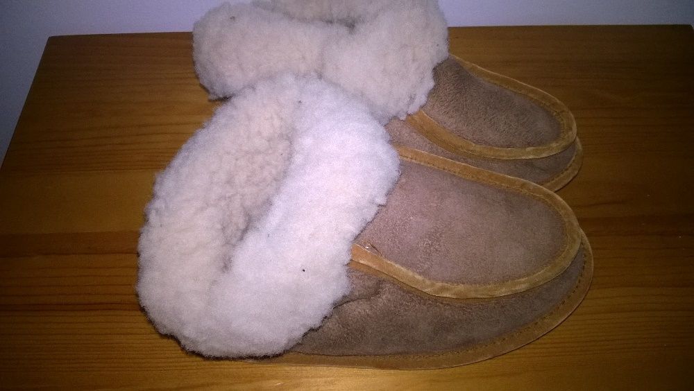 Chinelos pantufas em pele nº 30