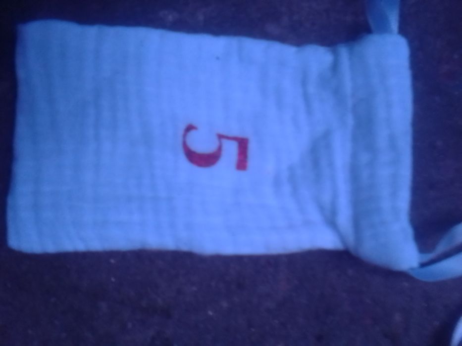 Bolsinhas com números de idades novas ideal para ofertas cada 2€