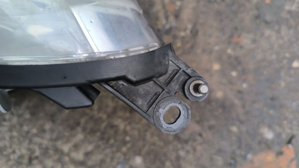 Sprzedam lampę do C4 Grand Picasso 2007r