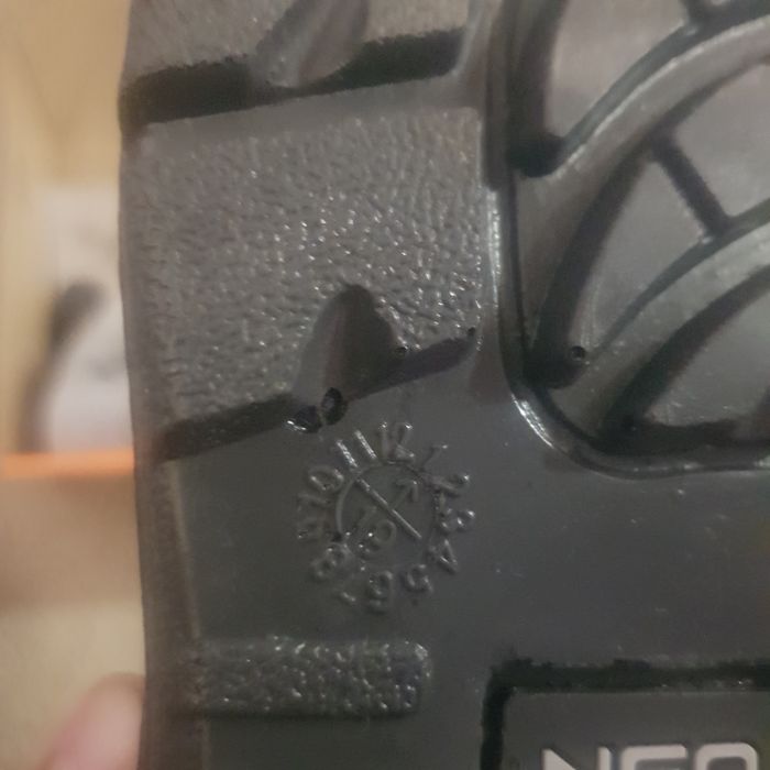 Напівчеревики neo tools