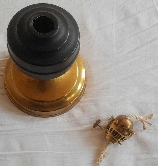 Podstawa do lampy naftowej - knot do wymiany