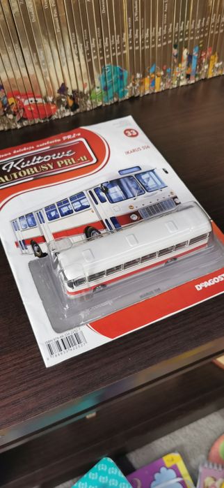 Ikarus 556. Model kultowe autobusy PRL.  Skala 1:72.Nowy w blistrze.