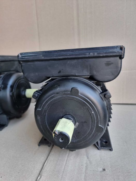 Електродвигун 220 в 2,2 квт 3000 об/хв, мотор, двигун электродвигатель