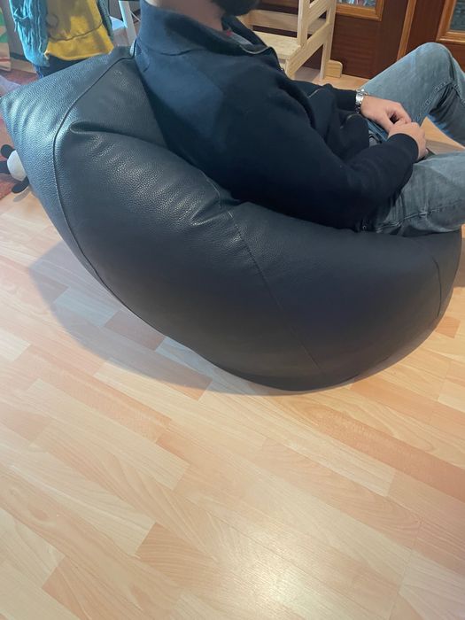 Puff couro sintetico