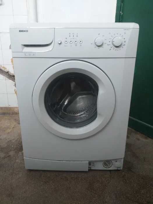 Pralka BEKO WMB 50811 F