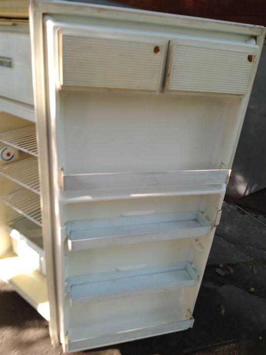 Lodówka Silesia w dobrym stanie